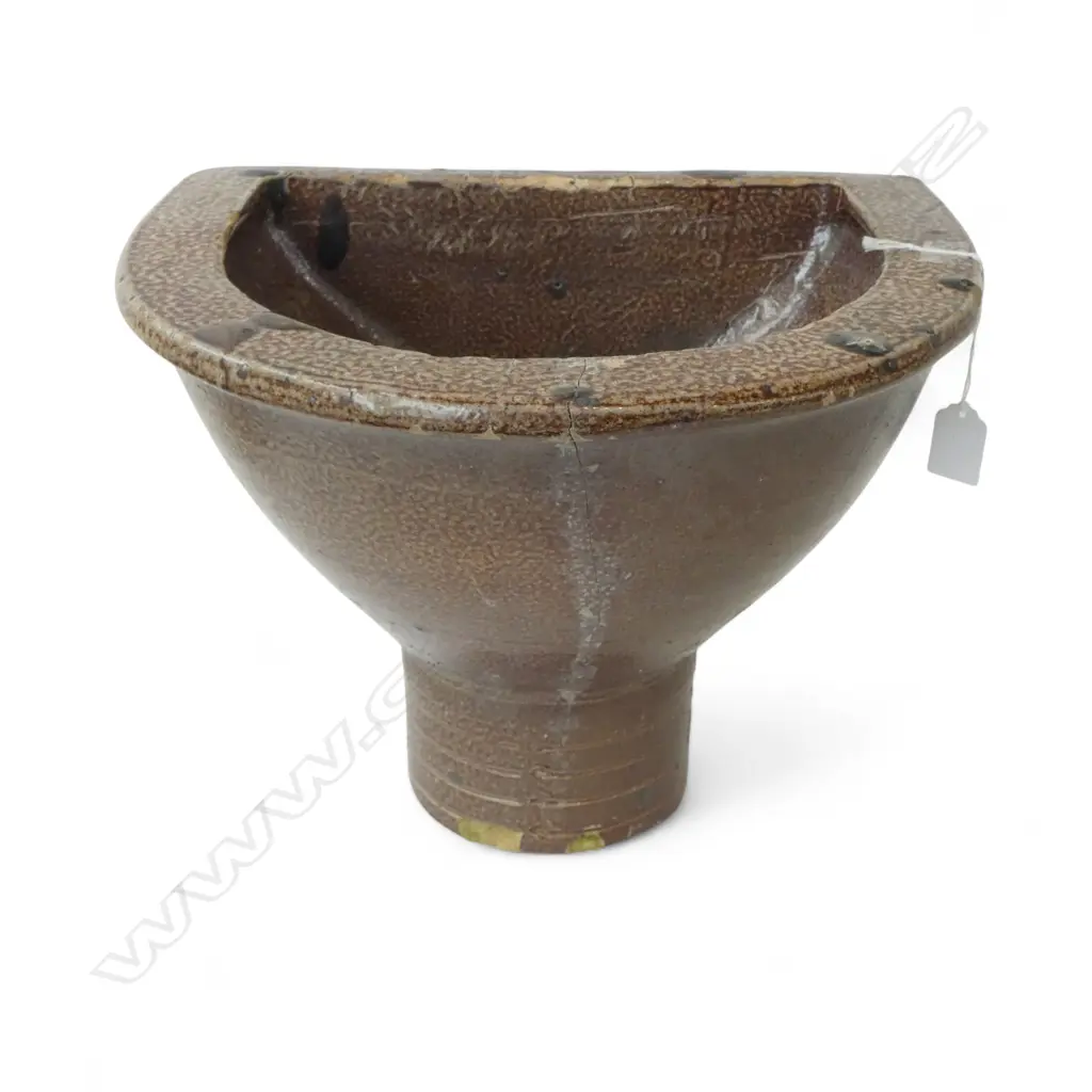 SALT GLAZED EARTHENWARE GULLY DISH H.270mm Image 1++