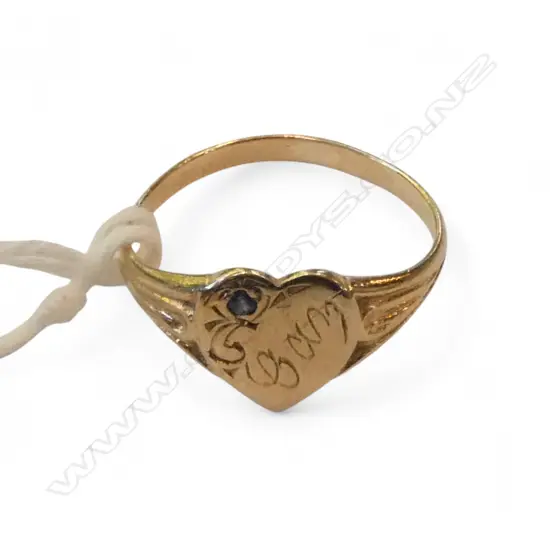 9ct SIGNET RING with blue stone SIZE M