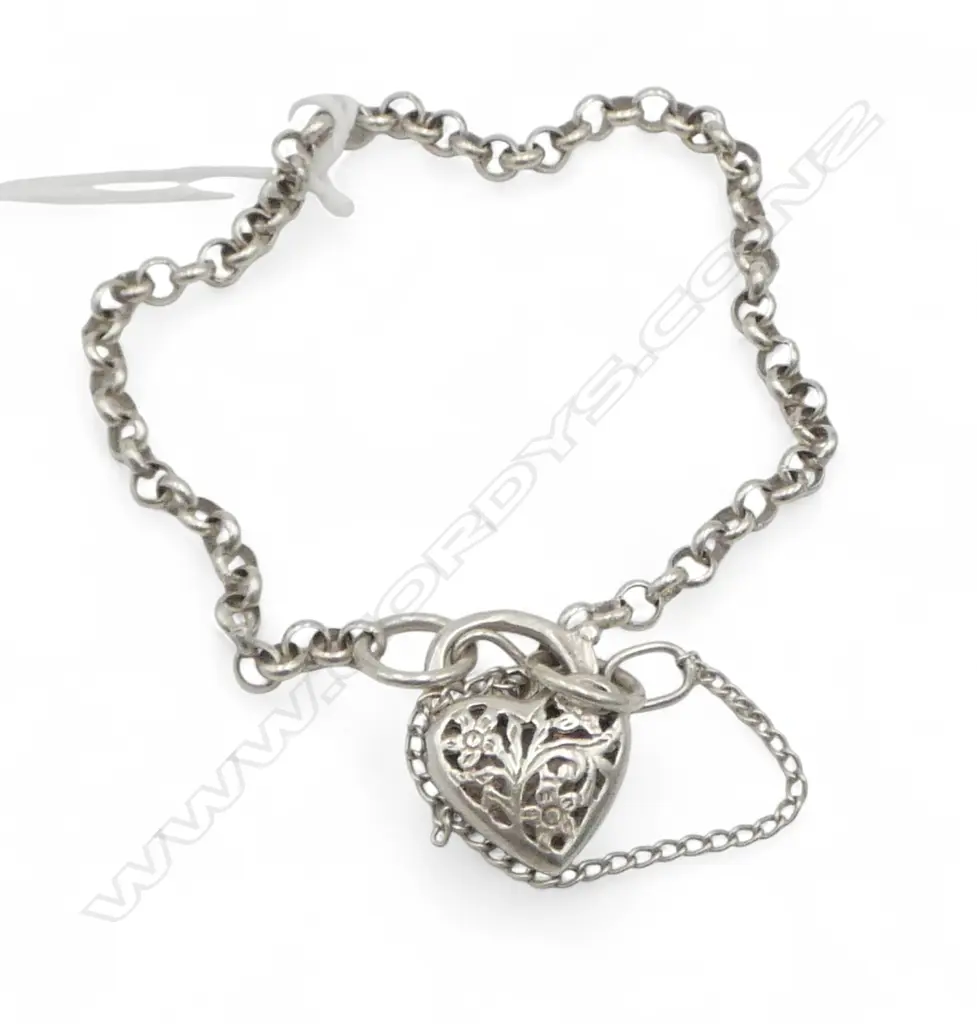 SILVER HEART BRACELET, 6.56gm Image 1++