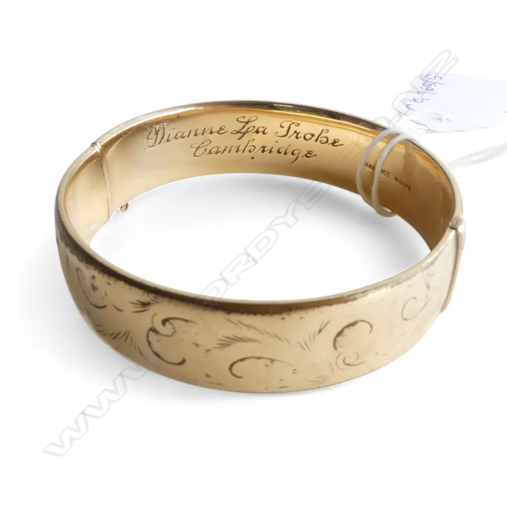 9CT GOLD 'METAL CORE' HINGED BANGLE 29gms Image 1++