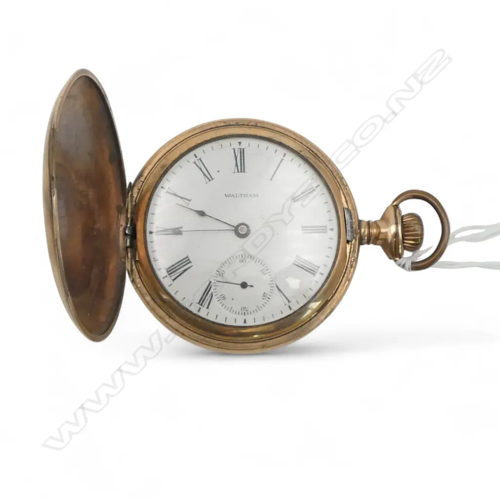 WALTHAM GENT'S HUNTER GOLD PLATED POCKET WATCH  Image 1++