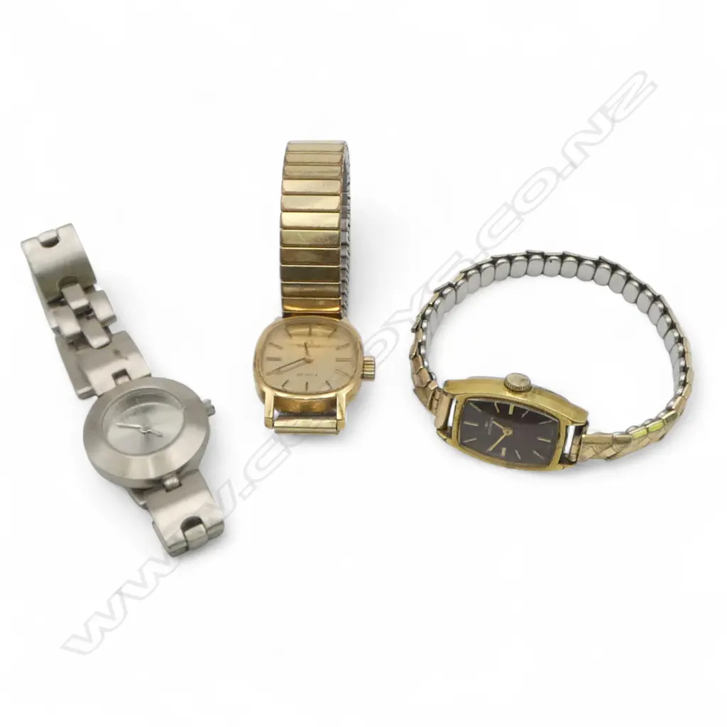 LADIES YG OMEGA DE VILLE WRISTWATCH w. YG EXPANDING STRAP crown not original, some restoration + 2 OTHER WATCHE Image 1++