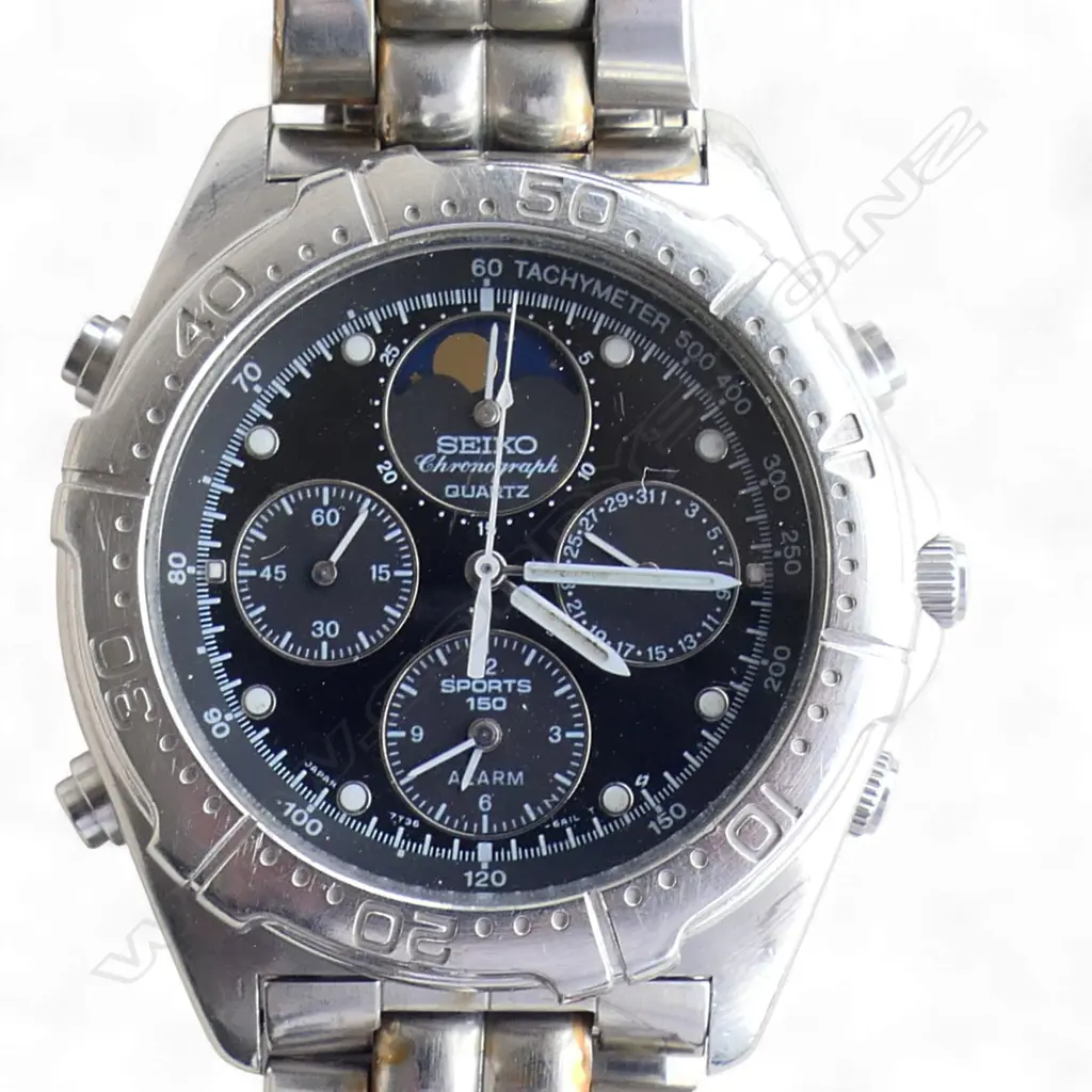 GENTS SEIKO CHRONOGRAPH QUARTZ WRISTWATCH not running no battery Image 1++