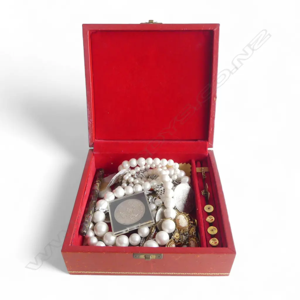 ASST. COSTUME JEWELLERY, COINS, PEN w. 14CT NIB, ALL IN RED LEATHER BOX W.180mm Image 1++