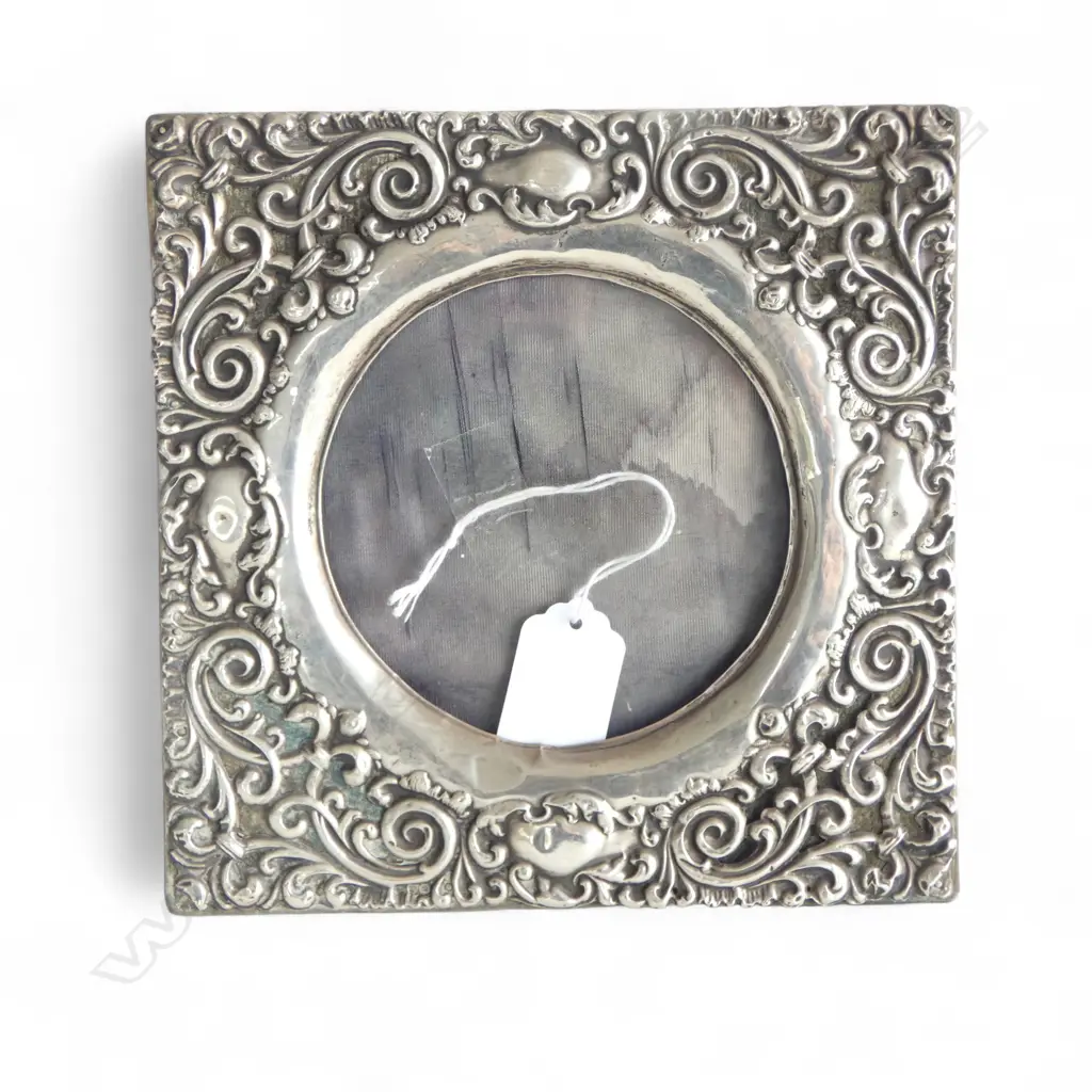 STG SILVER PHOTO FRAME, CHESTER 1904 180x180mm Image 1++