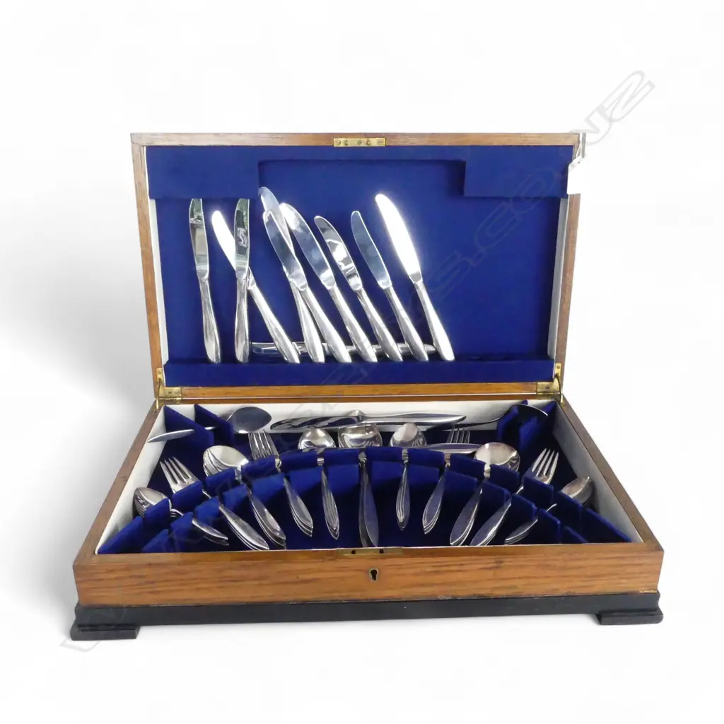 'COMMUNITY' CUTLERY CANTEEN W.470mm Image 1++