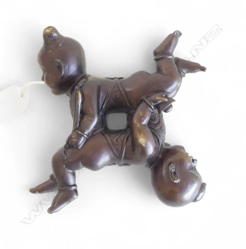 CHINESE BRONZE SCROLL WEIGHT, 2 CHILDREN 180mm dia Image 1++