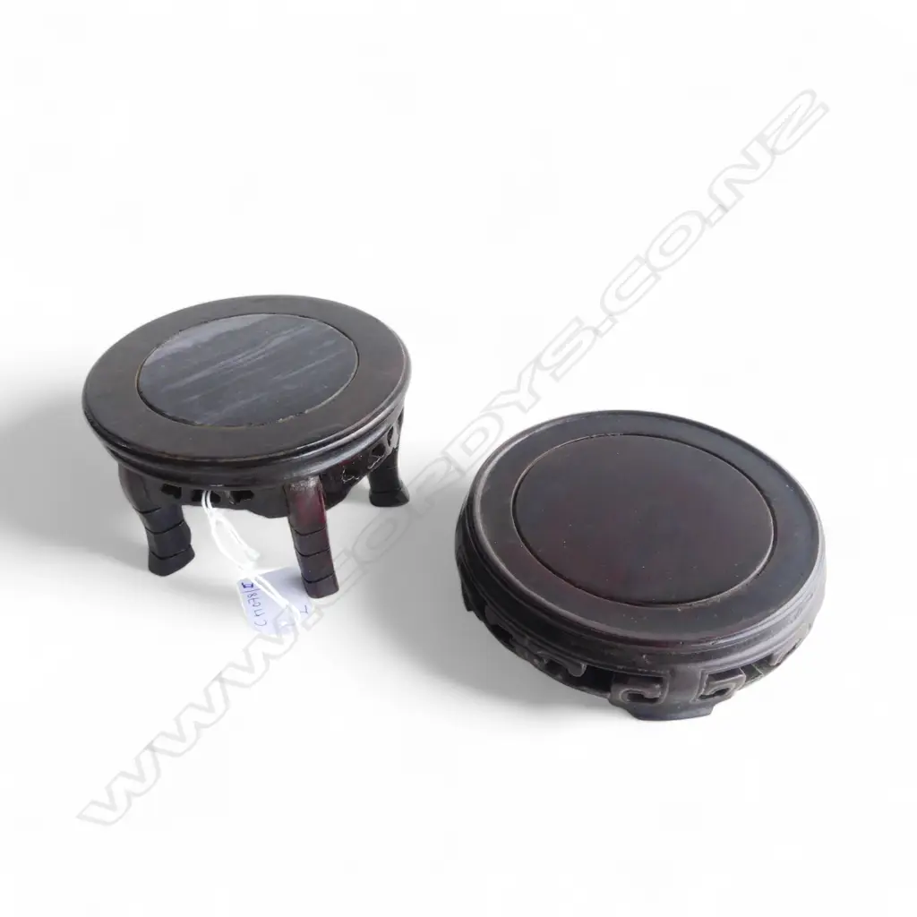 2 WOODEN ORIENTAL STANDS 140mm dia Image 1++