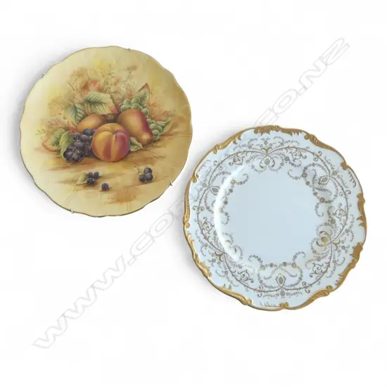 COALPORT BLANC DE CHINE RACK PLATE DIA 270 & AYNSLEY ORCHARD GOLD RACK PLATE DIA260MM