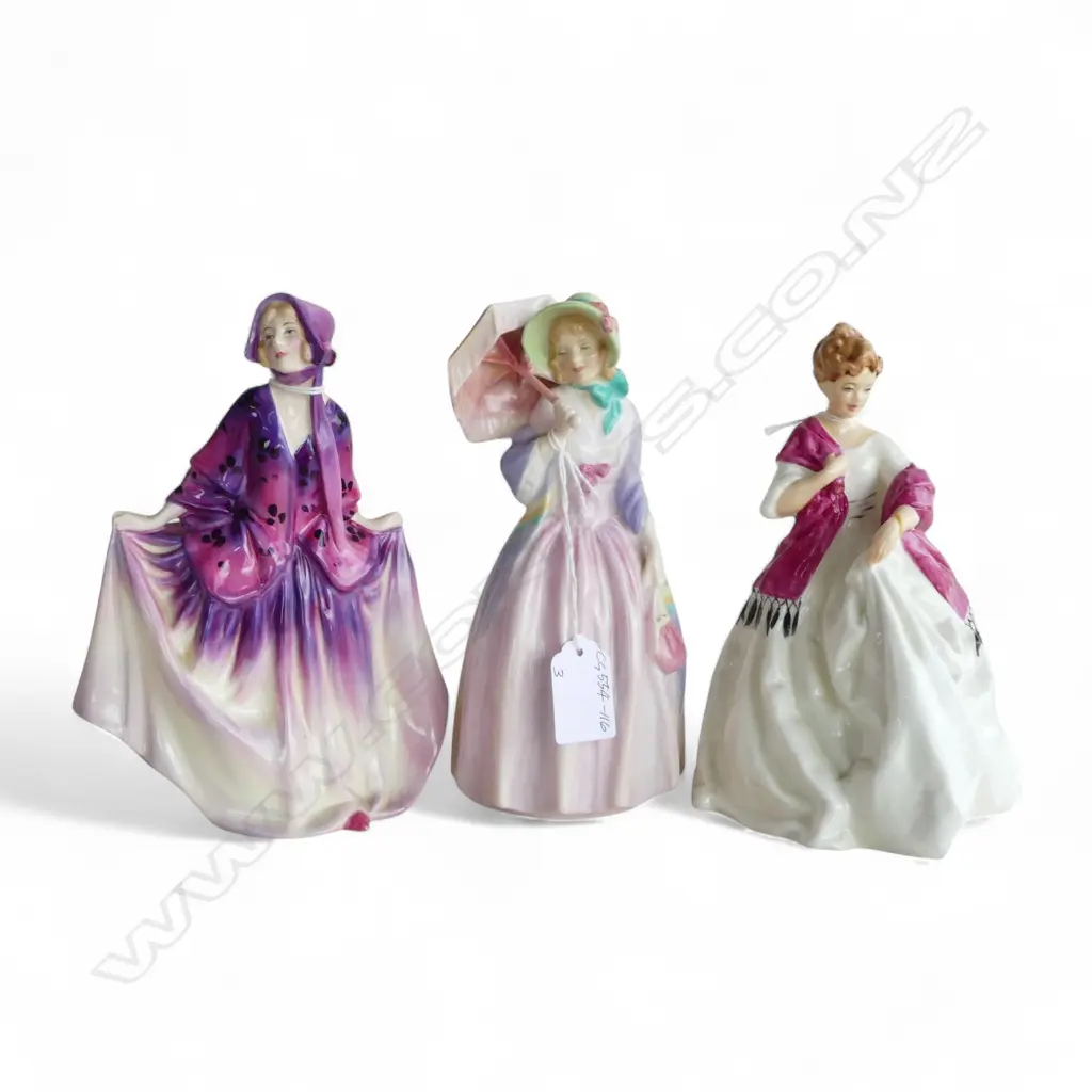 3 ROYAL DOULTON FIGURINES, SWEET ANNE & FIRST DANCE & MISS DEMURE H.180mm Image 1++