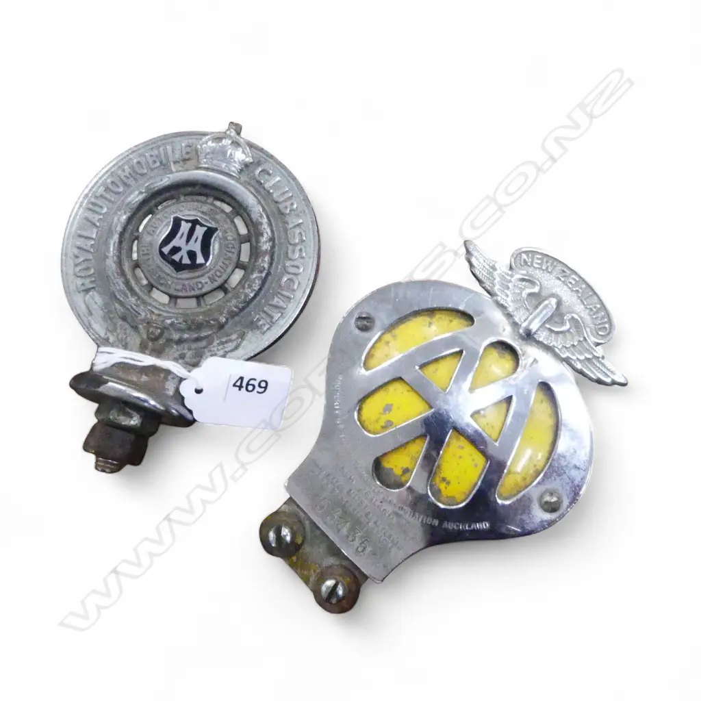 2 N.Z. AA CAR BADGES  Image 1++