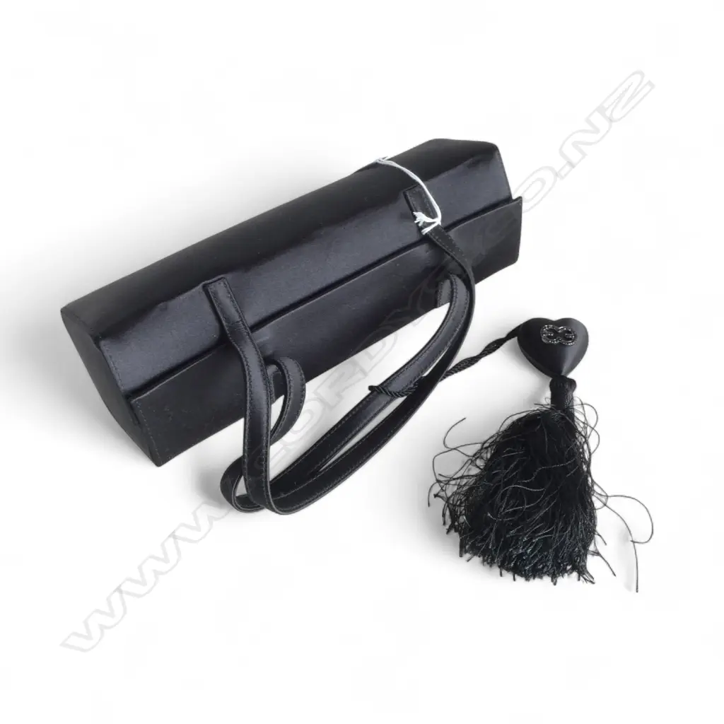 ESCADA HANDBAG Image 1++