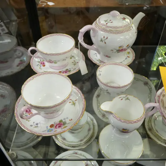 SHELLEY CHINA 2 PERSON TEASET TEAPOT C/SUGAR 2CSS & DISH PINK ROSE PAT