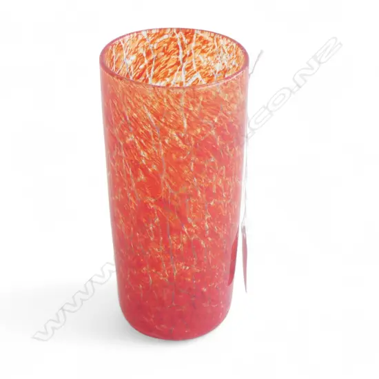 GARRY NASH RED STUDIO GLASS BEAKER, SIGNED, H.150mm
