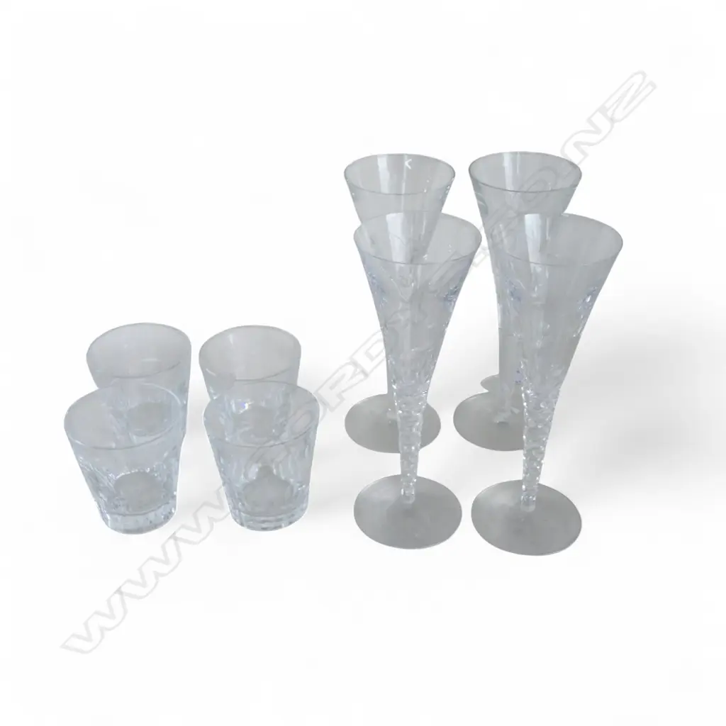 4 MODERN STUART CRYSTAL TUMBLERS + 4 CHAMPAGNE FLUTES Image 1++