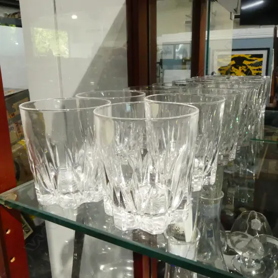 SET OF 8 ITALIAN CRYSTAL WHISKY TUMBLERS ‘RCR ITALY’, H.80MM D.75MM