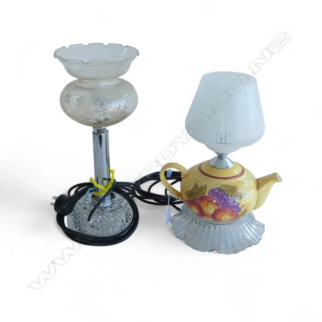 2 UPCYCLED TABLE LAMPS H.370mm Image 1++