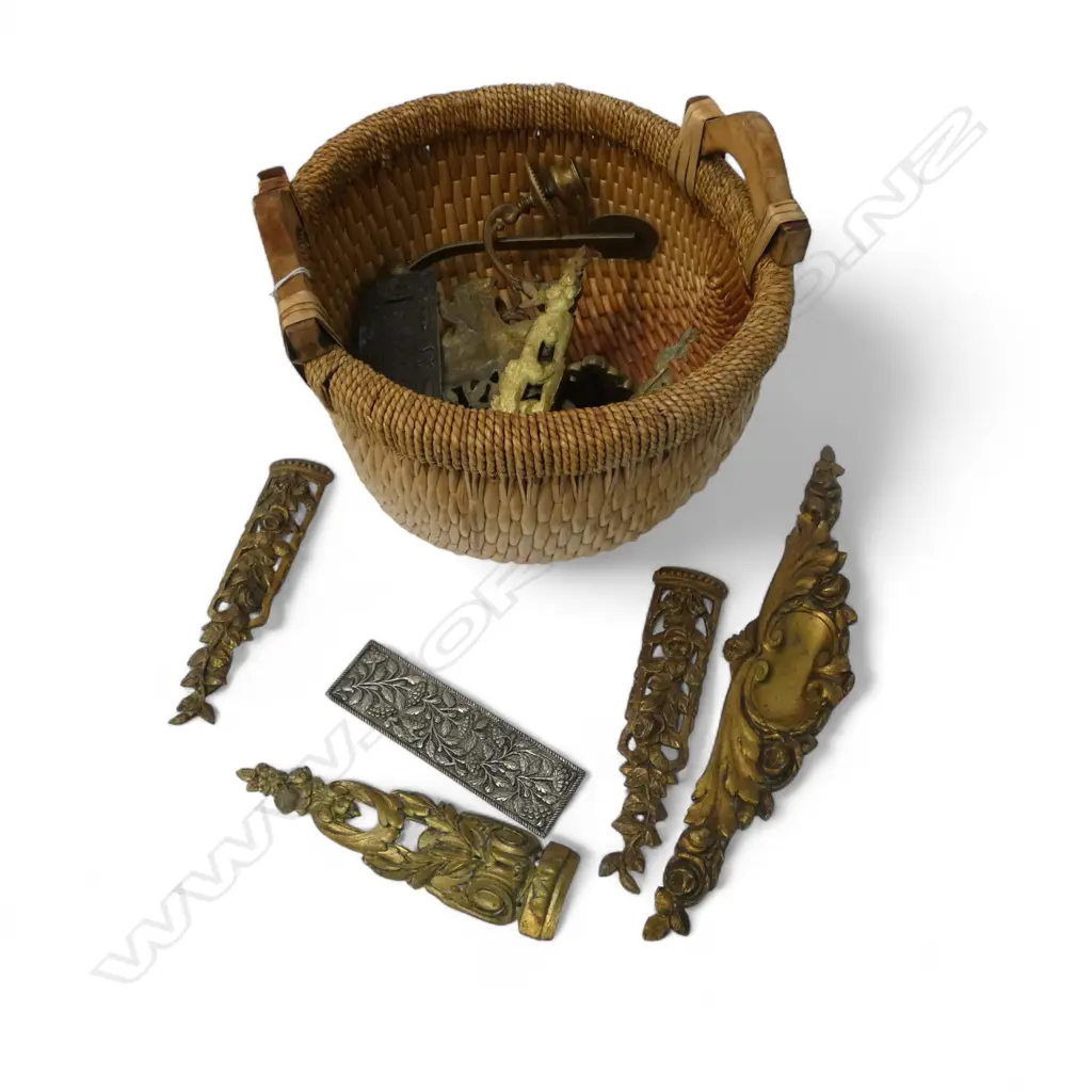 WOVEN BASKET OF ASST. HARDWARE Image 1++
