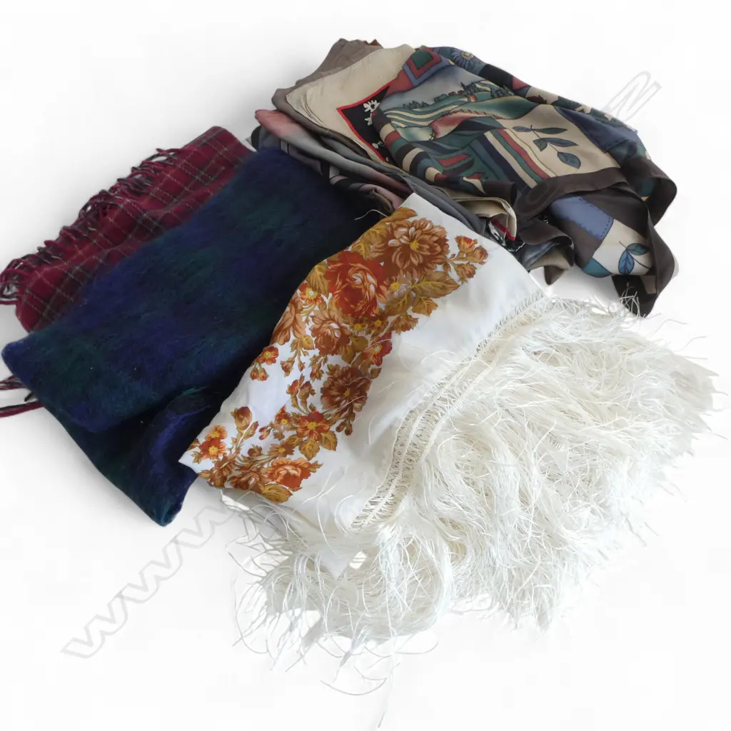 COLLECTION OF 18 SCARVES (MOSTLY SILK) + 3 OTHERS Image 1++