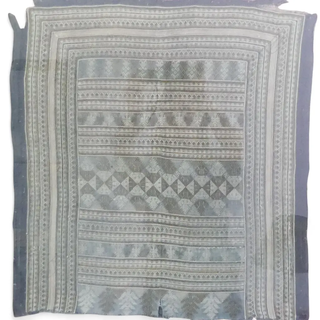 FRAMED TEXTILE 670x620mm Image 1++