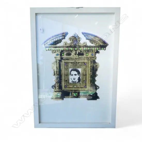 FRAMED MODERN ARTWORK PORTRAIT H950 W600MM