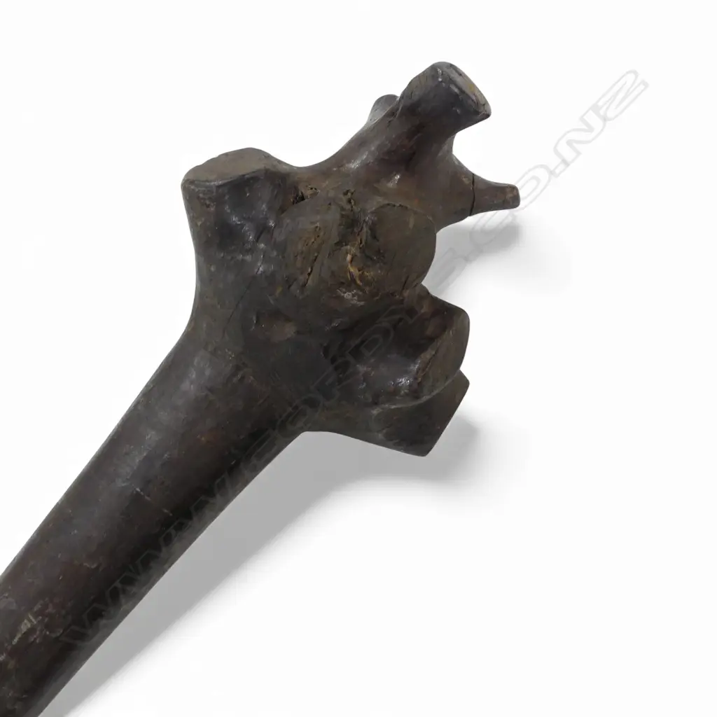 FIJIAN ROOTSTOCK CLUB w. CARVED GRIP L.900mm Image 1++