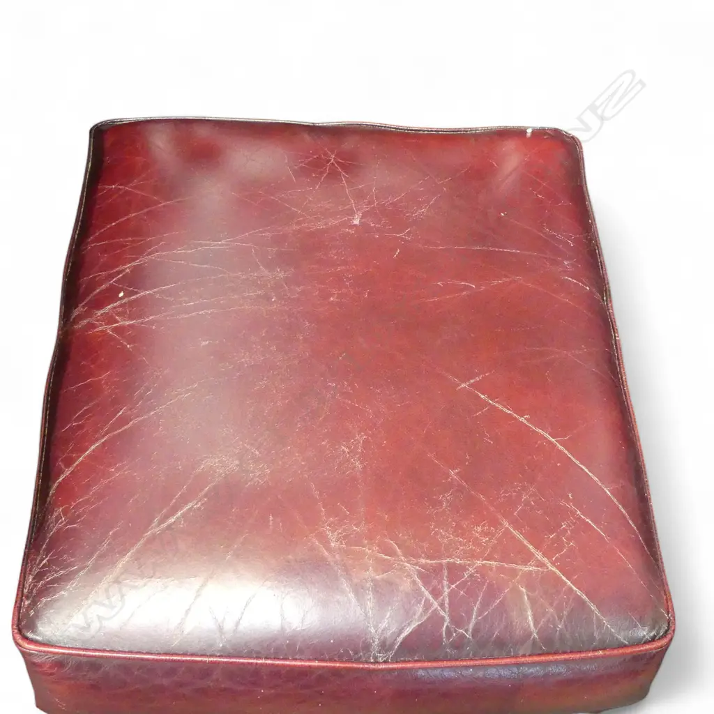 RED LEATHER BUTTON BACK CHESTERFIELD SOFA 2050x900x700mm Image 1++