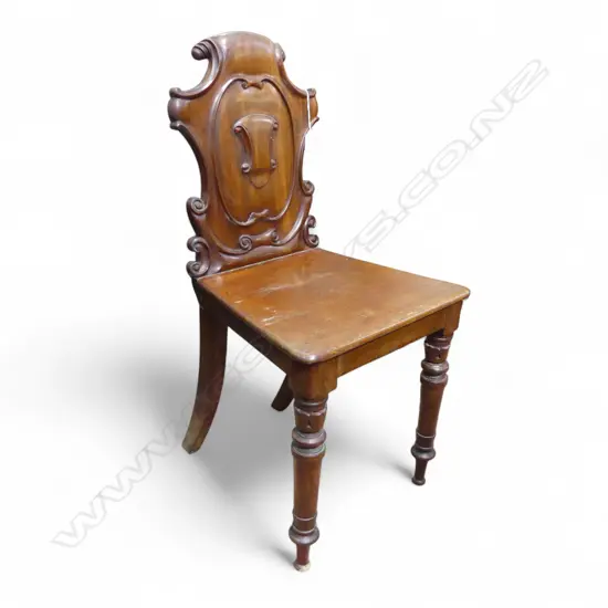 VICTORIAN MAHOGANY SHEILD BACK HALL CHAIR H850MM