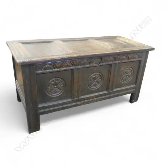 ANTIQUE OAK COFFER CHEST 1245x555x605mm