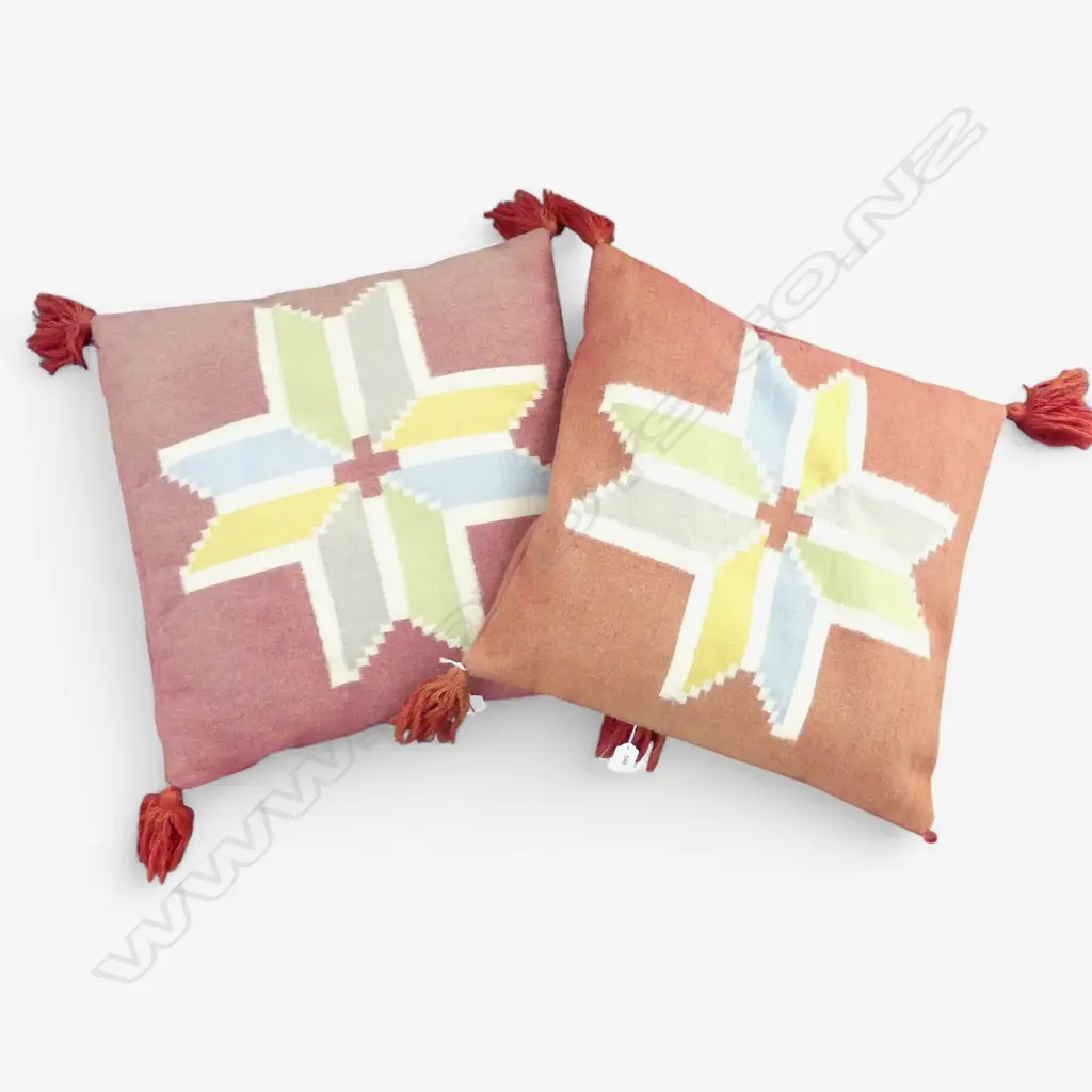 2 PERSIAN CUSHIONS GEOMETRIC PATS L500MM Image 1++