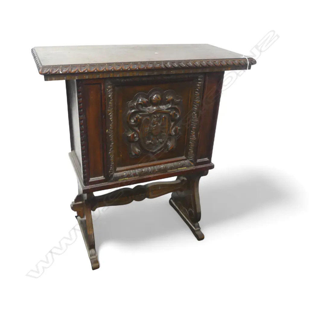 ANTIQUE STYLE SMALL CABINET WITH PANELLED DOOR 695x320x785mm Image 1++