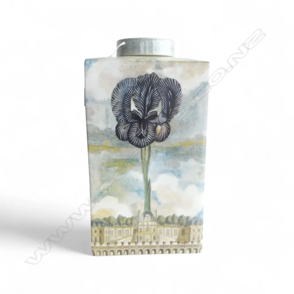 A JOHN DERAIN LIDDED PORCELAIN JAR 380mm (H) Image 1++