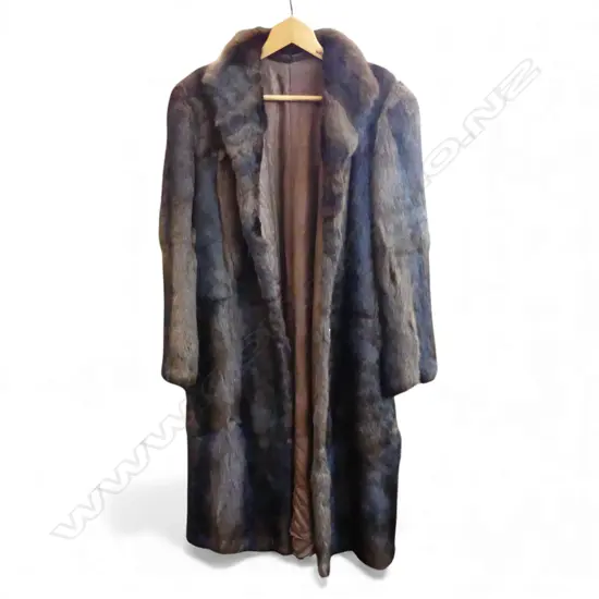 RABBIT 3/4 LENGTH COAT 