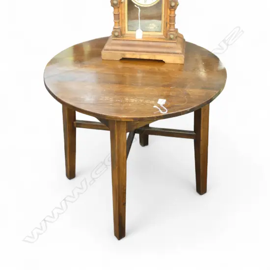 OAK SIDE TABLE EX. CRANFIELDS PARNELL H.630mm, 715mm dia