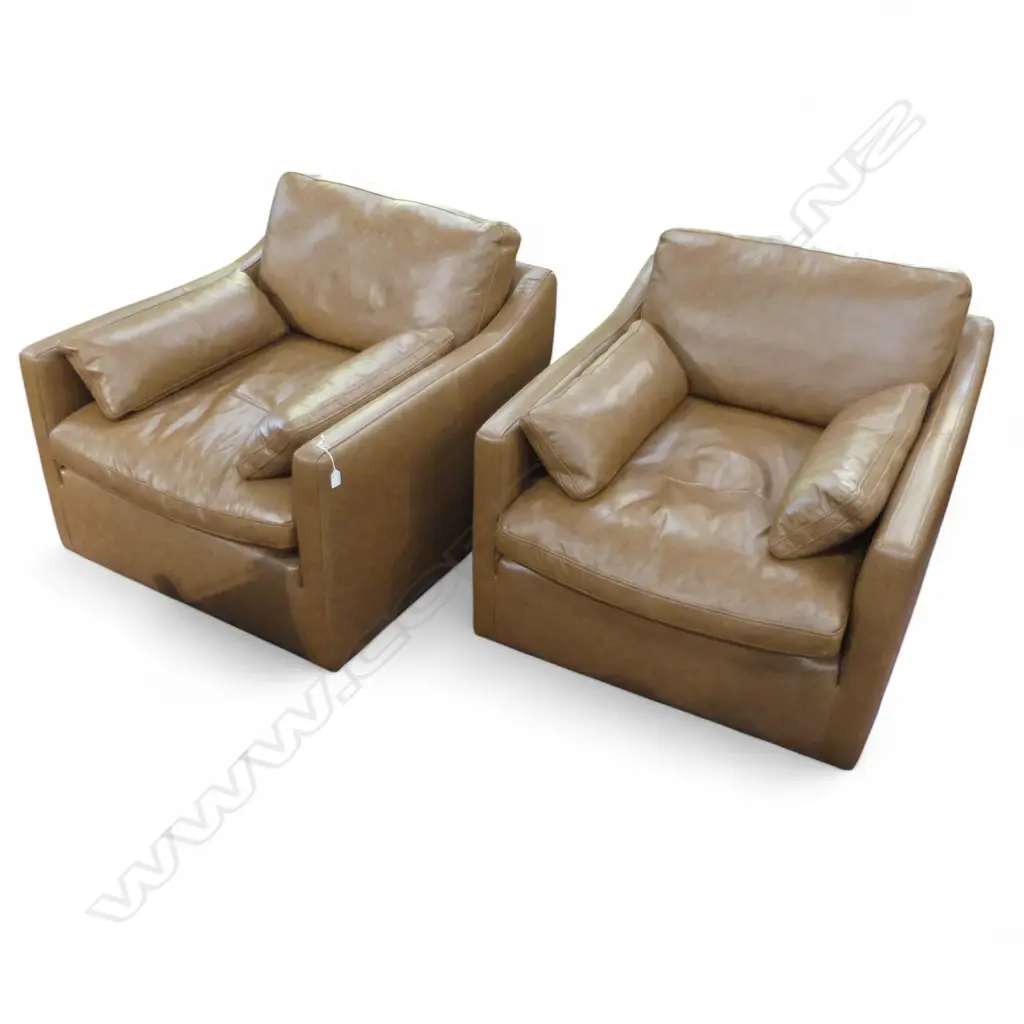 PR MODERN TAN LEATHER ARMCHAIRS 920x1100x850mm AS NEW Image 1++
