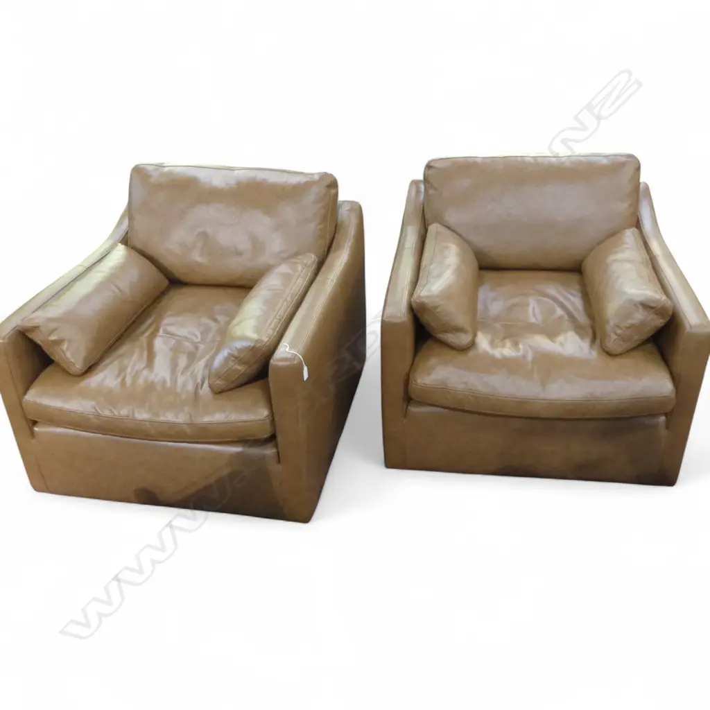 PR MODERN TAN LEATHER ARMCHAIRS 920x1100x850mm AS NEW Image 1++