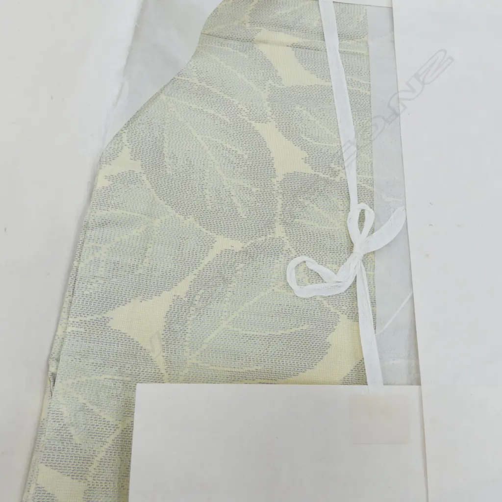 FOUR VINTAGE KIMONO IN ORIGINAL PACKAGING Image 1++