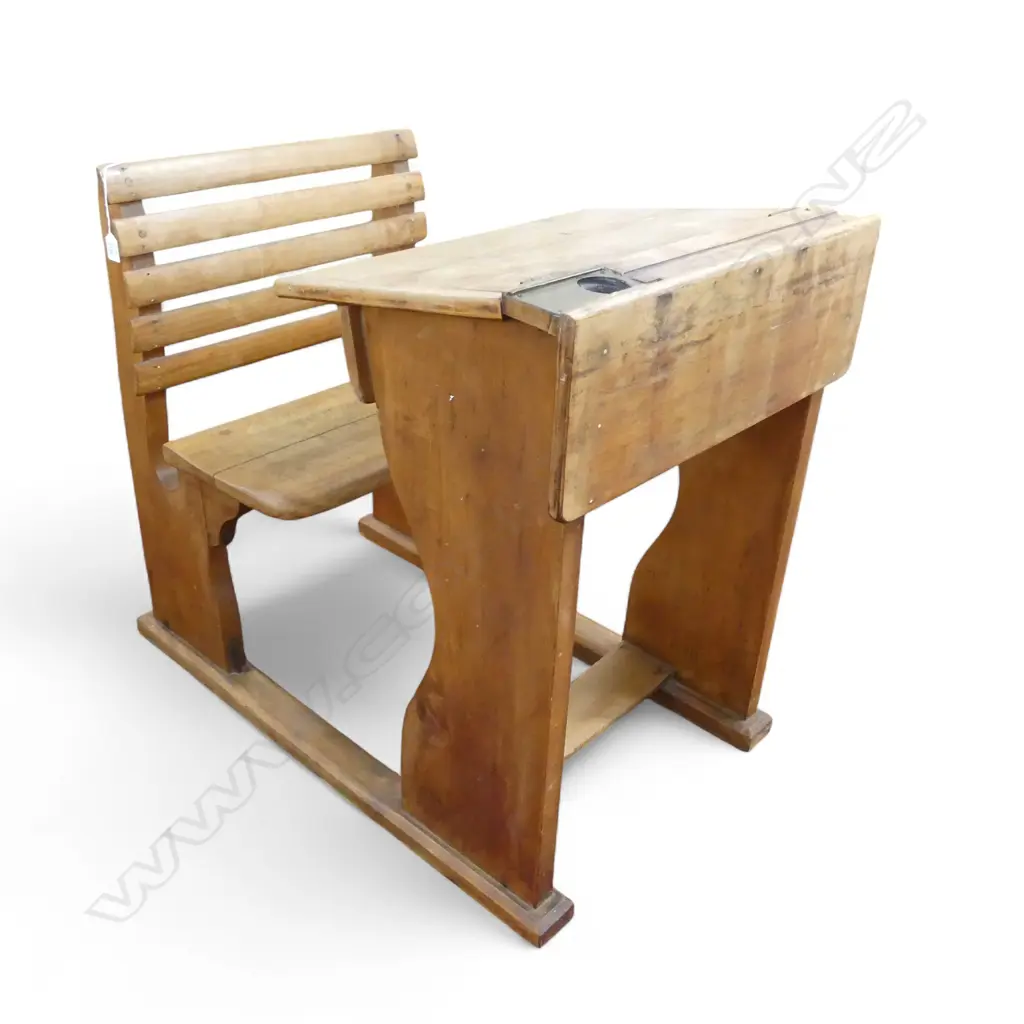 VINTAGE WOODEN SCHOOL DESK 570x900x800mm Image 1++