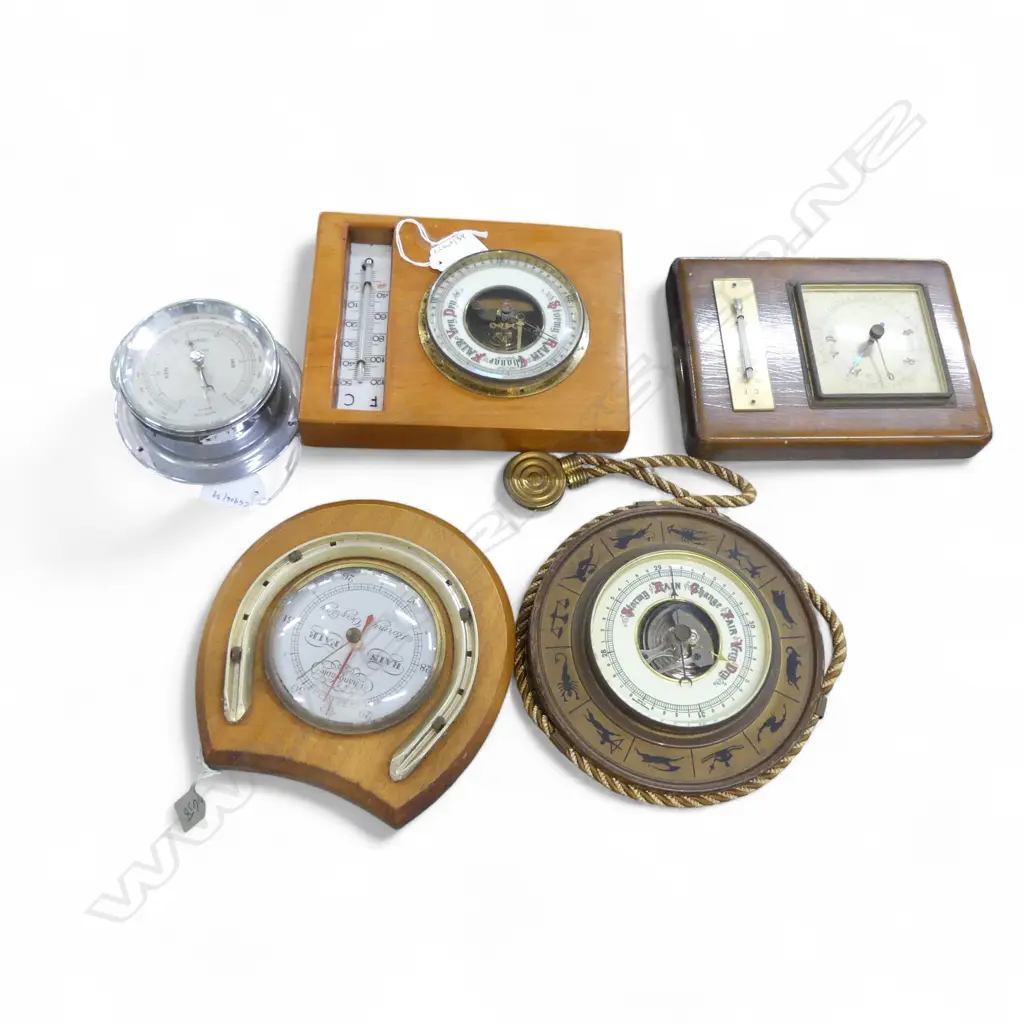 COLLECTION OF 5 WALL BAROMETERS AVERAGE SIZE 160MM Image 1++