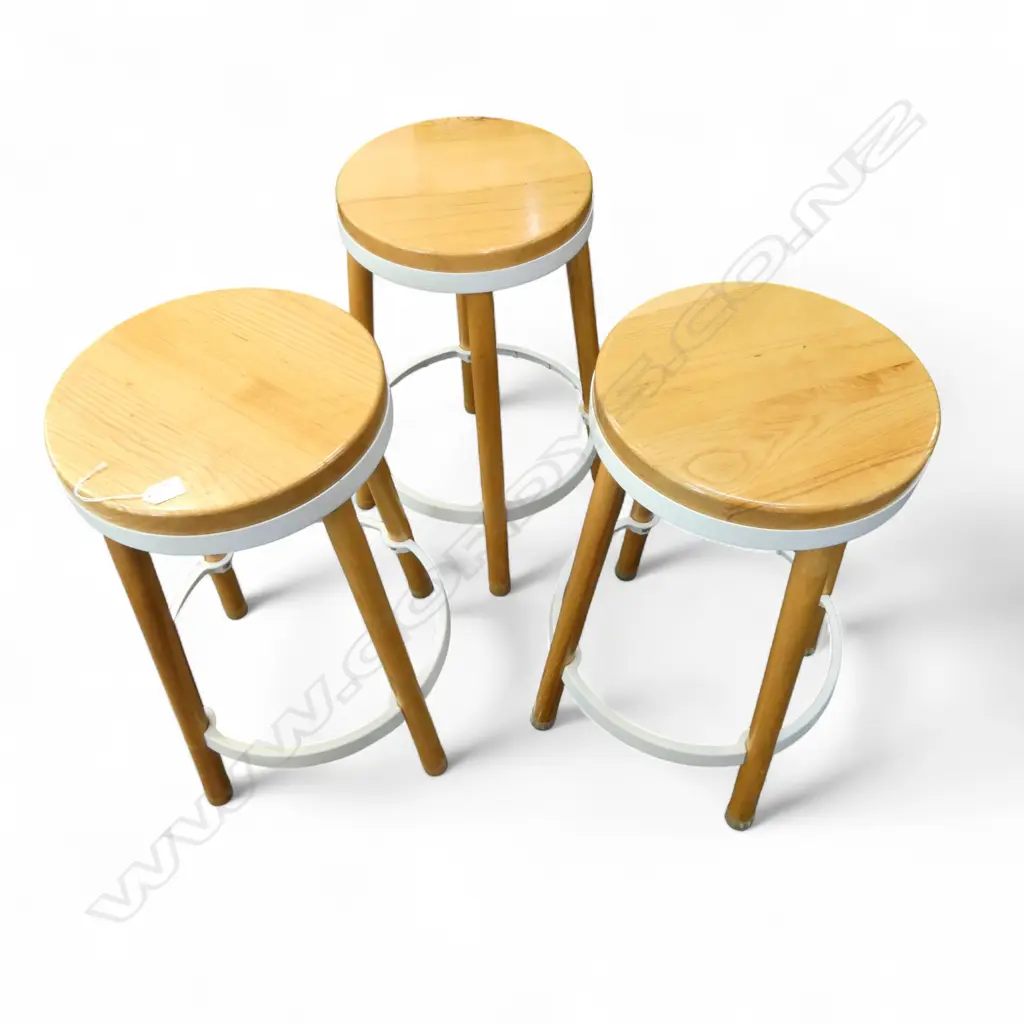 3 MODERN WOOD & WHITE METAL BAR STOOLS BY CINTESI H.665mm Image 1++
