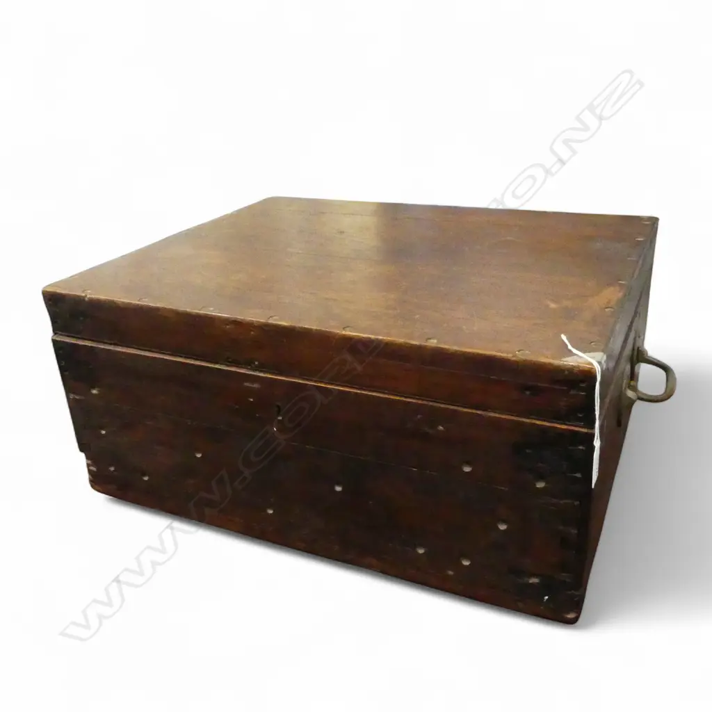 OLD WOODEN BOX 575x465x260mm Image 1++