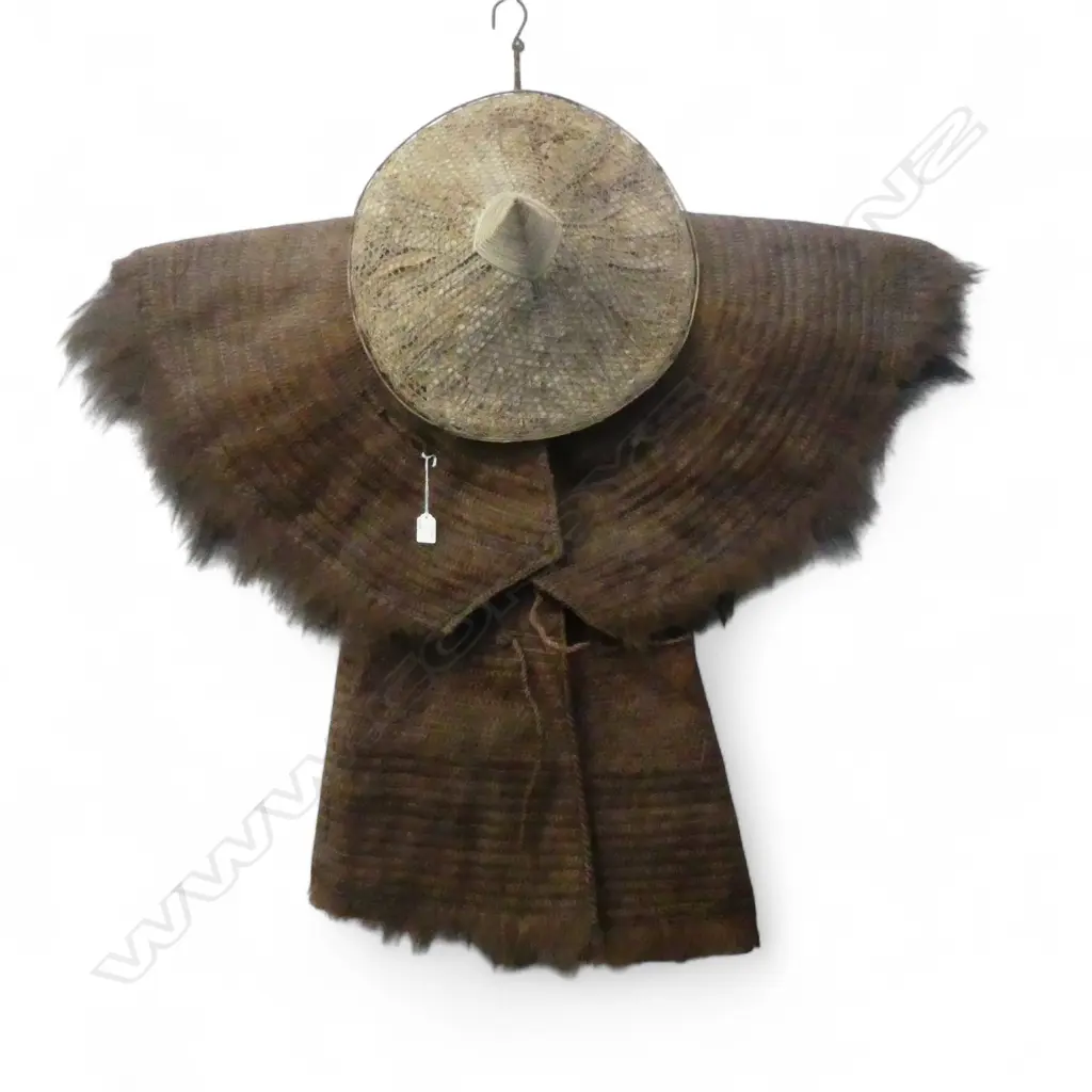 ANTIQUE TAIWANESE 2 PCE WOVEN COIR RAINCOAT; CAPE W.1100mm & SKIRT + HAT 415mm dia Image 1++