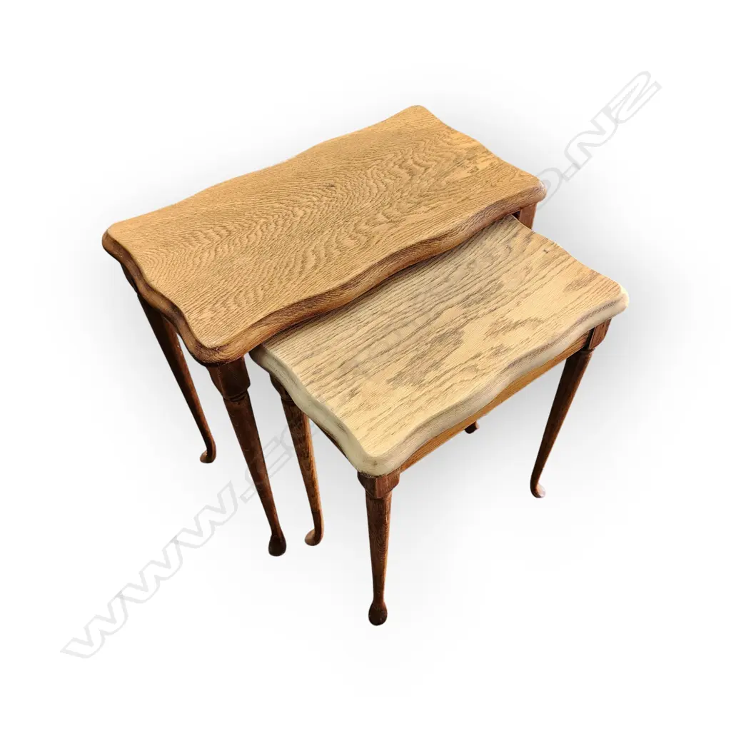 VINTAGE NESTING TABLES WITH CARVED LEGS AND A RUSTIC OAK FINISH Image 1++