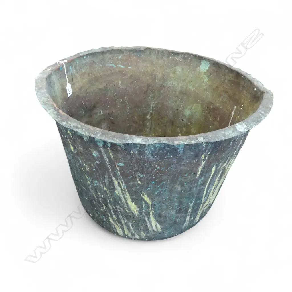 OLD COPPER LAUNDRY TUB / PLANTER H.390mm, 550mm dia Image 1++