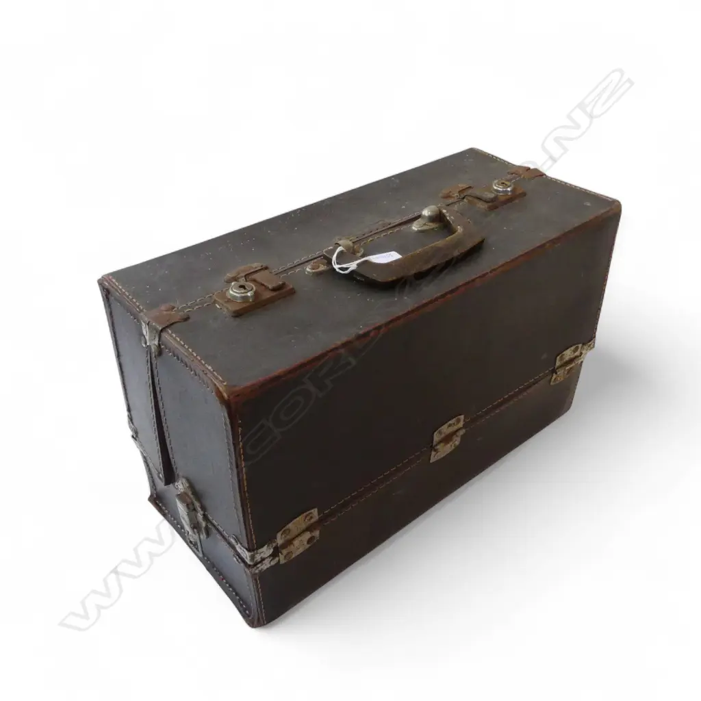 VINTAGE DOCTORS HOME CALL  CASED KIT L420MM Image 1++