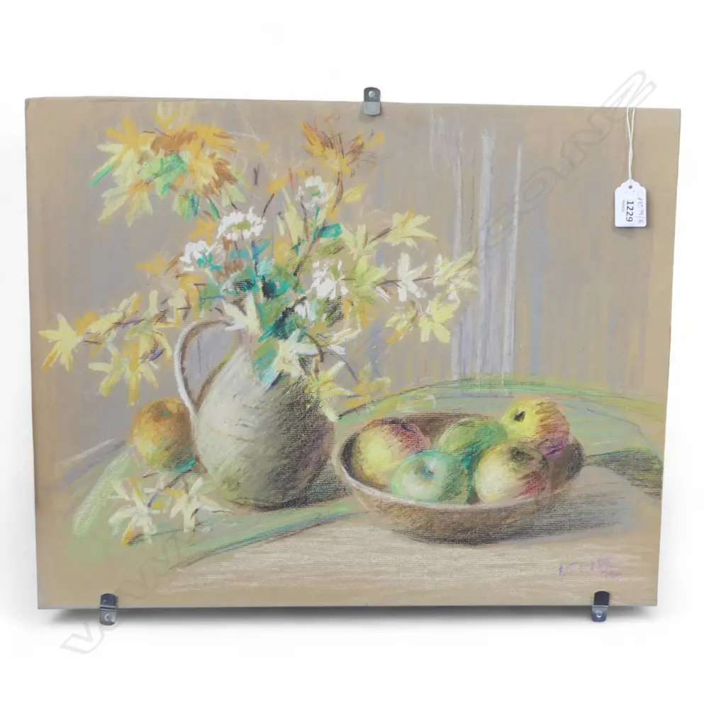 IDA EISE (NZ 1894-1978) 'VASE OF FLOWERS & BOWL OF APPLES' PASTEL ON BOARD 405x505mm SIGNED & DATED '76 Image 1++