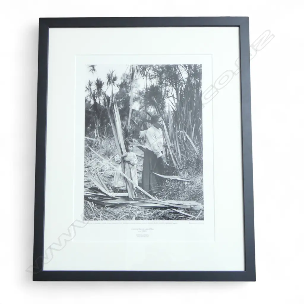 FRAMED REPRODUCTION TURNBULL LIBRARY PHOTOGRAPH ON ART PAPER, FLAX CUTTING AT LAKE OHIA, 380x280mm Image 1++