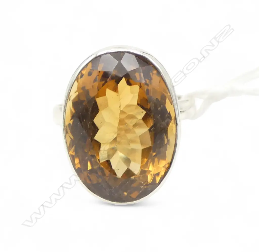 SILVER & HONEY TOPAZ RING SIZE T Image 1++