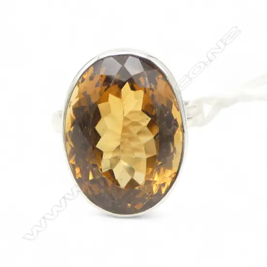 SILVER & HONEY TOPAZ RING SIZE T