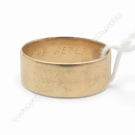 9ct 8.3mm wide WEDDER, 5.0gms size V1/2